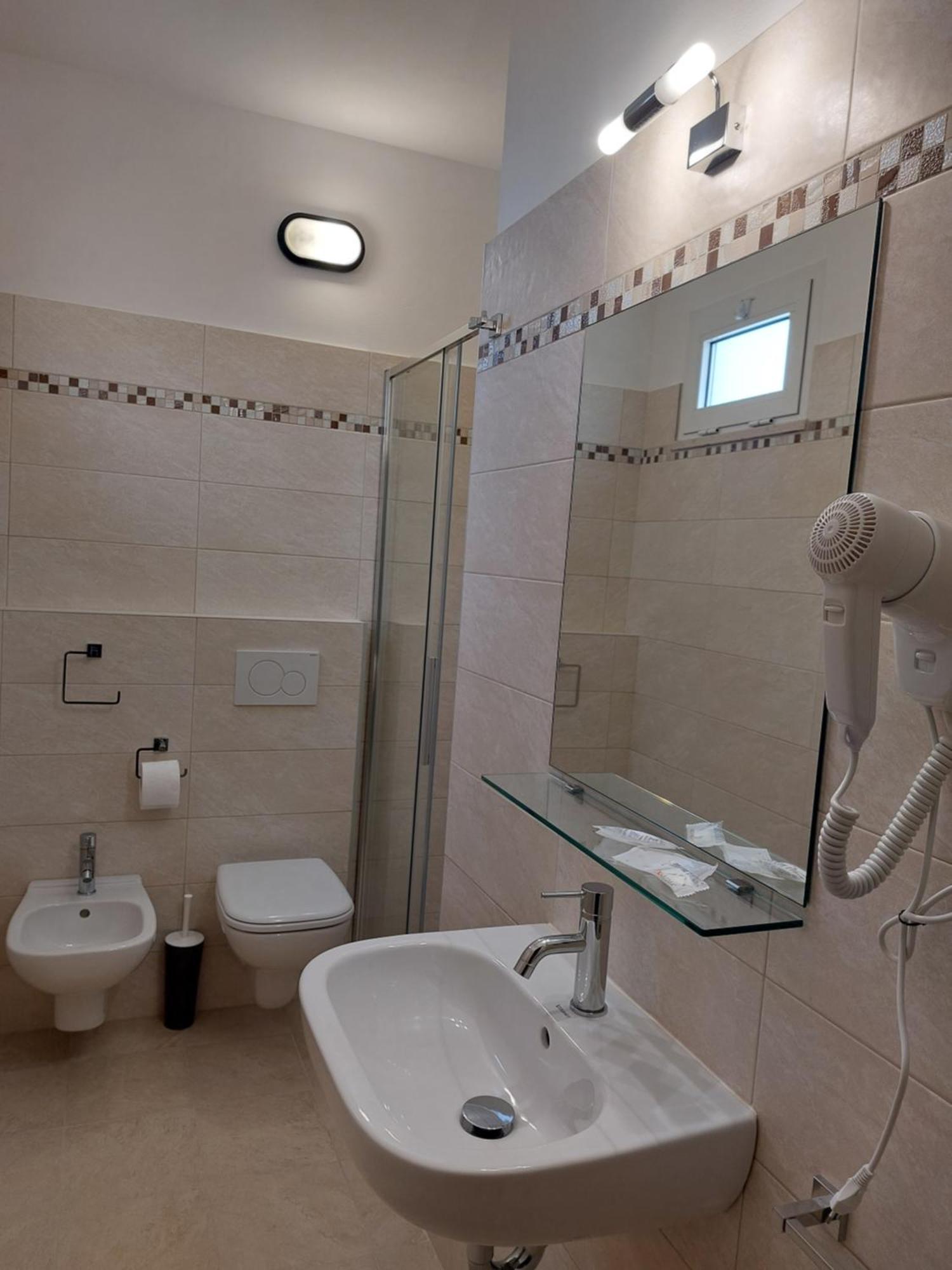 בלריה-איגאה מרינה Hotel Villa Aurora מראה חיצוני תמונה